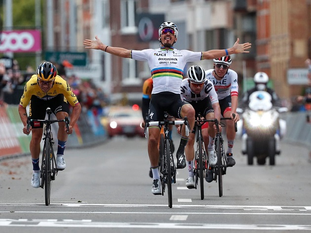 poor alaphilippe celebrates too early